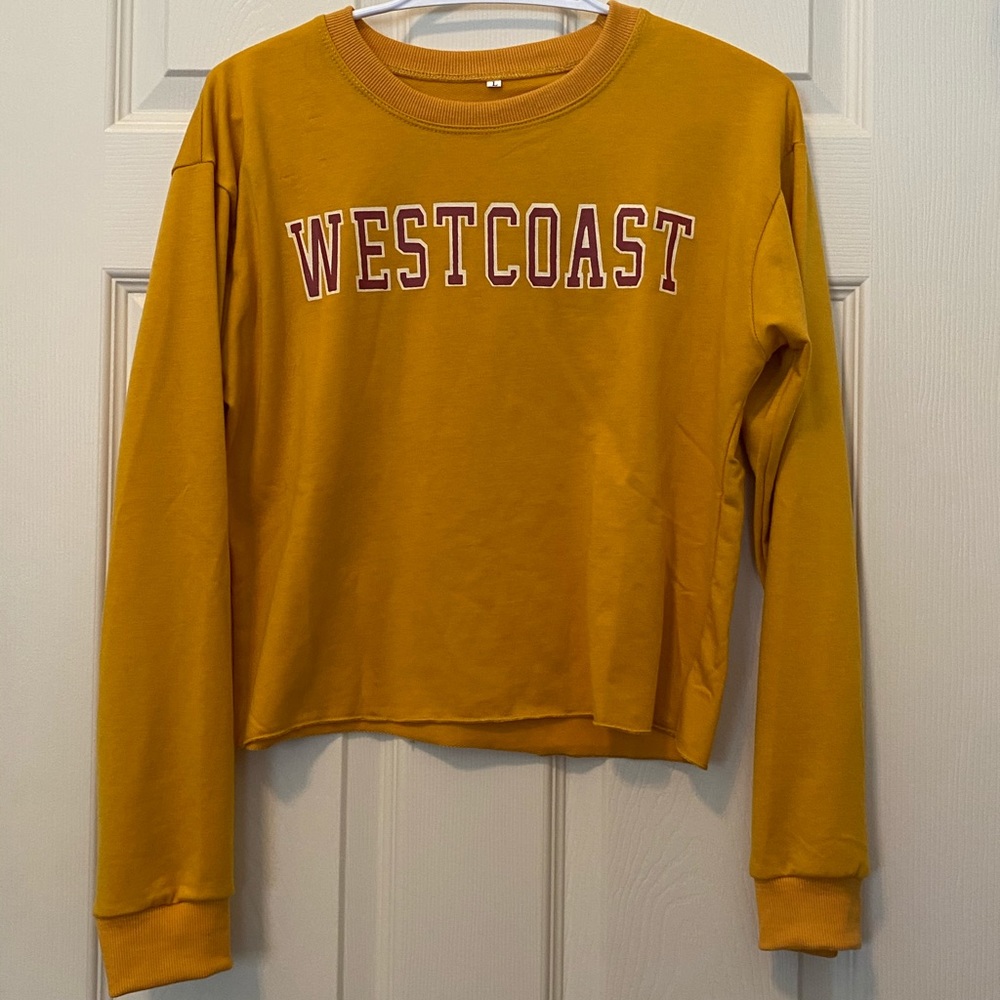 Cropped kind of mustard yellow long sleeve